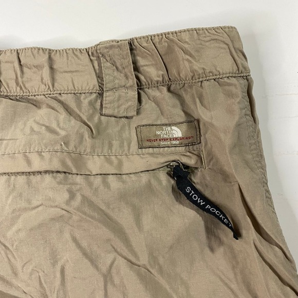 The North Face Mens Athletic Cargo Shorts Size XL - Picture 4 of 7